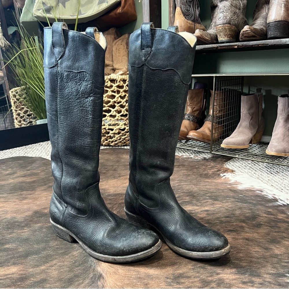 Frye Boots Size 8.5